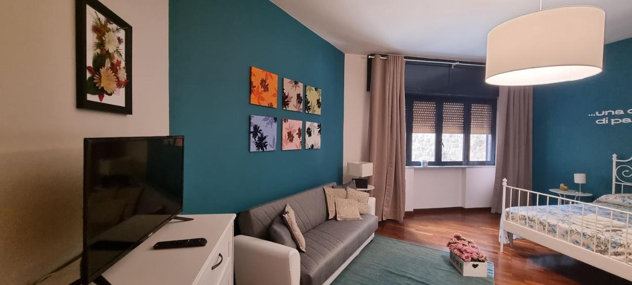 Via Battisti 109 Lägenhet Caserta Exteriör bild