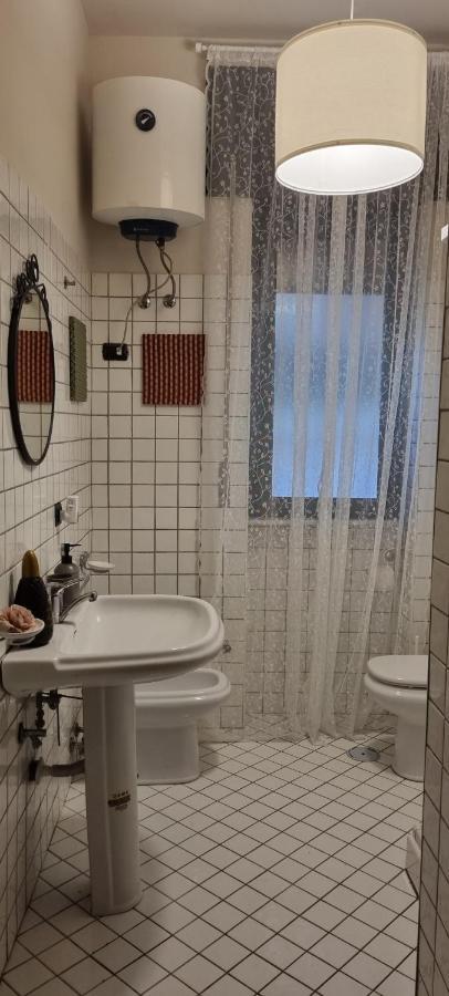 Via Battisti 109 Lägenhet Caserta Exteriör bild