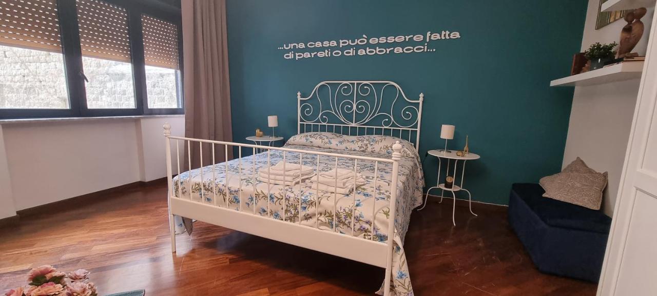 Via Battisti 109 Lägenhet Caserta Exteriör bild