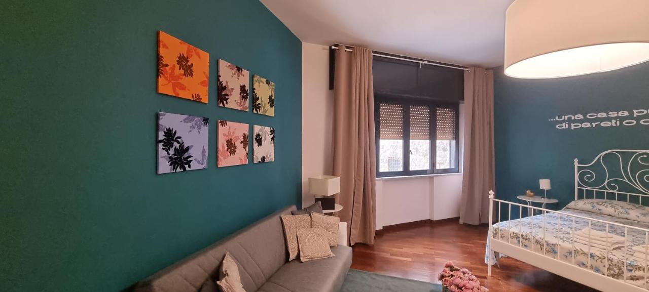 Via Battisti 109 Lägenhet Caserta Exteriör bild